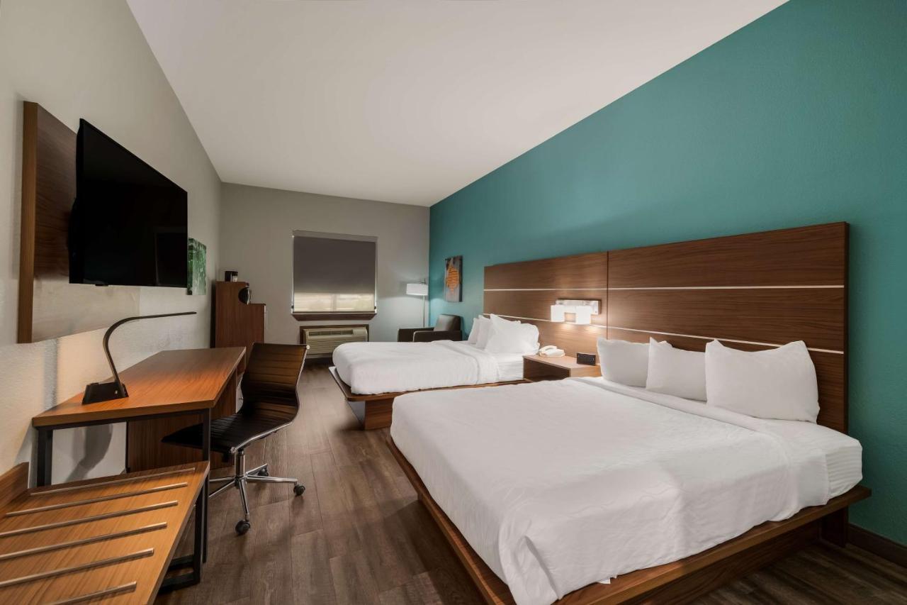 Best Western Bowie Inn & Suites Экстерьер фото
